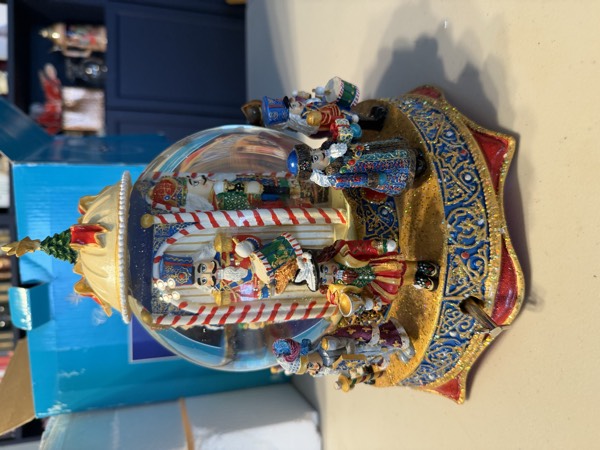 Nutcracker Parade Snowglobe